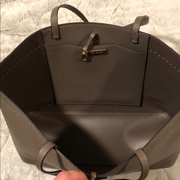 Tory Burch McGraw Tote Silver Maple - Picture 12 of 14